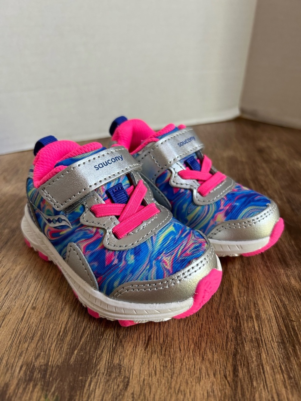 Saucony Toddler Girls Athletic Shoes Flash A/C 3.0 Size 4M Blue Pink Marble